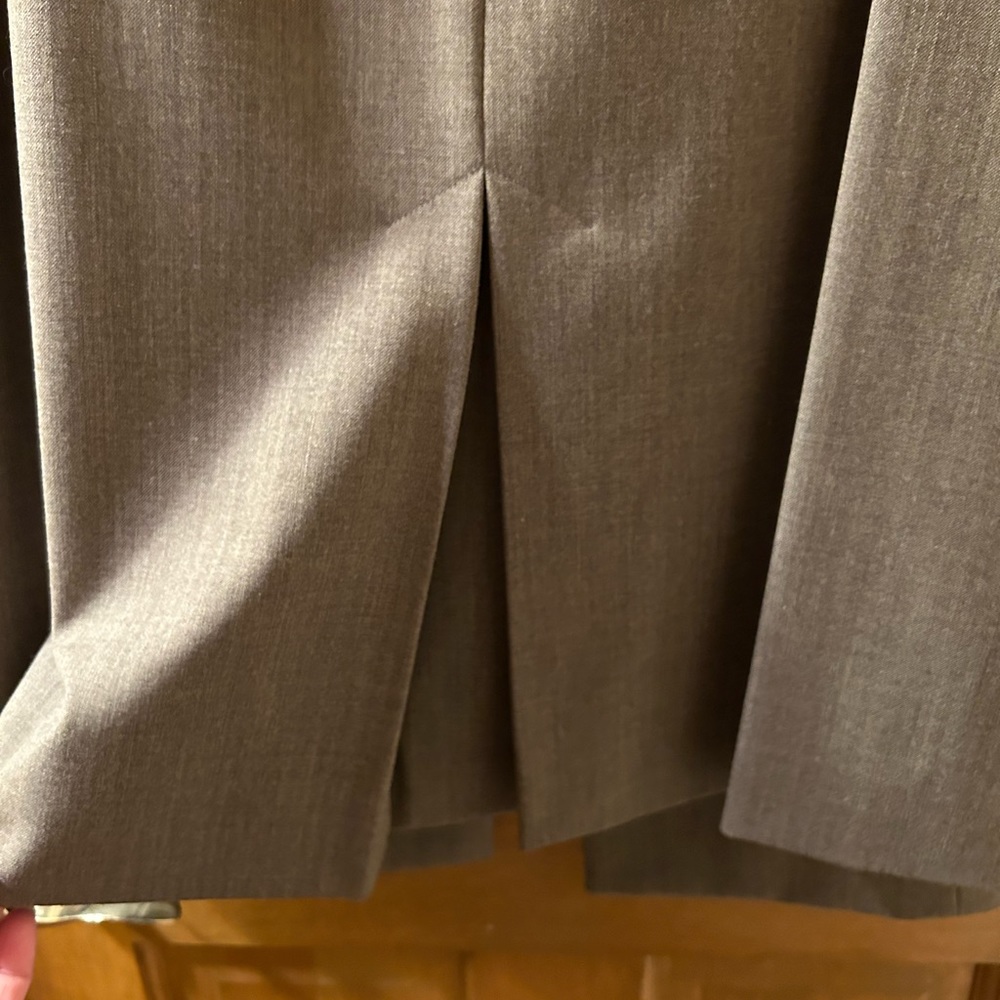 Jones New York 2 Piece Skirt Suit, Size 12 🍎 - Picture 7 of 7